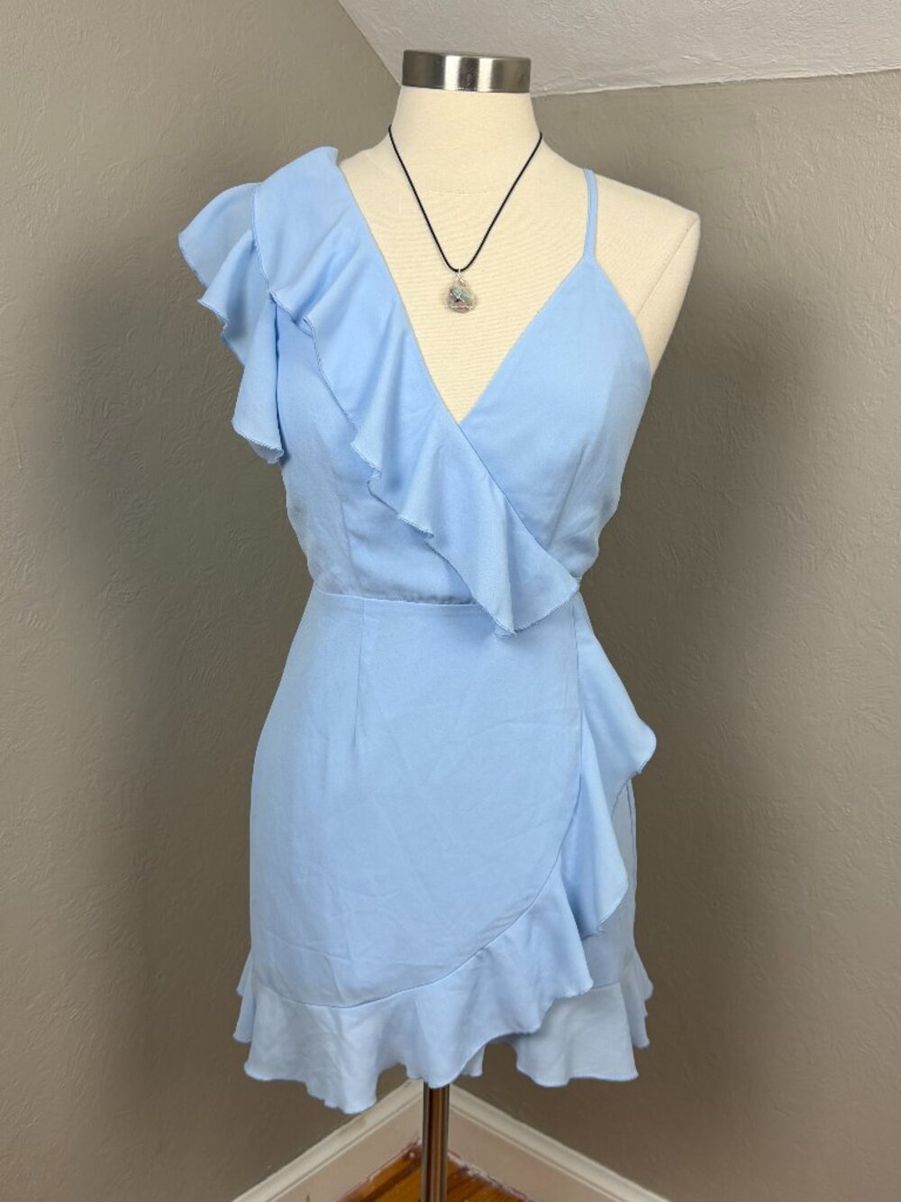 Superdown Dusty Blue Ruffle One-Shoulder Cocktail Dress Size M